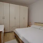 Apartment Milka *
