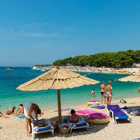 شقة Milka Primošten